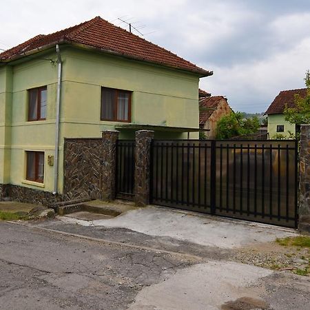 Casa Para Hotel Hátszeg Kültér fotó